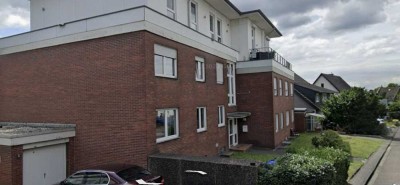 Moderne Erdgeschosswohnung mit Terasse und Einbauküche in Bergisch Gladbach