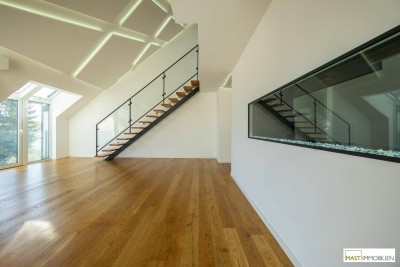 NEUER PREIS - 590.000,-- € /// DG Wohn(T)raum direkt in Stockerau - Einziehen und Wohlfühlen + ca. 55 m² große Dachterrasse