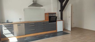 Dachgeschosswohnung mit Klimaanlage in der Innenstadt