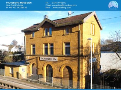 EIN DENKMAL MIT PERSPEKTIVE: MEHRFAMILIENHAUS MIT DREI WOHNEINHEITEN IN RAINAU