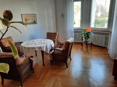 3 Zimmer Wohnung mit großer Terrasse und Gartennutzung