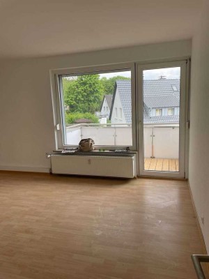 Moderne, gemütliche  Zweizimmerwohnung mit Balkon