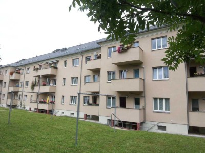 !!! TOP ! Möbliertes Apartment, Balkon mit Blick ins Grüne, direkt an der TU Chemnitz !!!