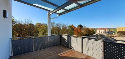 ...Dachgeschoss-2-Zi.-Wohnung mit großem Balkon und freiem Ausblick....