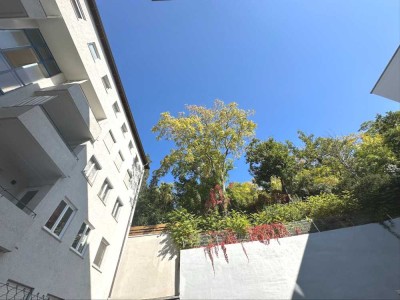 * Seltene Gelegenheit! * Wohnung im 2. OG mit eigenem Garten in Stuttgart-Nord! *