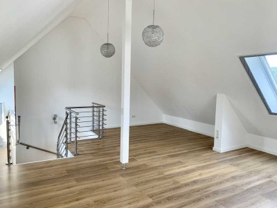 Stilvolle und lichtdurchflutete Wohnung in Hennef