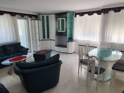 Ansprechende und gepflegte 2,5-Zimmer-Wohnung mit Balkon und Einbauküche in Simmertal