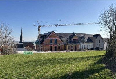 Neubau 3-Zi.-Wohnung mit Balkon und Garten in Essenheim