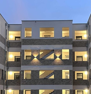 4-Zimmer-Neubau-Wohnung in ruhiger Grünlage - sehr große Loggia