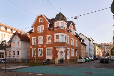 "Einzigartige 2,5-Zimmer-Loftwohnung in historischem Altbau mit fantastischer Aussicht"