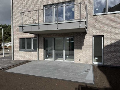 Neubau-Erdgeschosswohnung mit Südgarten, Terrasse & Stellplatz –Emsdetten- Erstbezug ab 01.01.2026