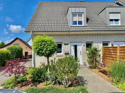 --- reserviert ---  Attraktive 4-Zimmer-DHH in Krefeld-Fischeln