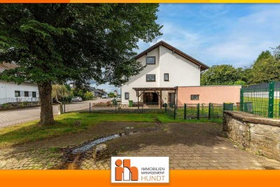 Zweifamilienhaus in ruhiger und idyllischer Lage im Westerwald! – www.HUNDT.IM