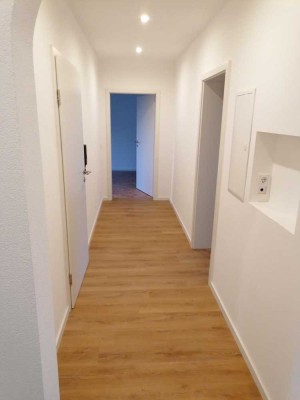 Neuwertige 4-Zimmer-Wohnung in Dingolshausen ab 01.11.2025 frei