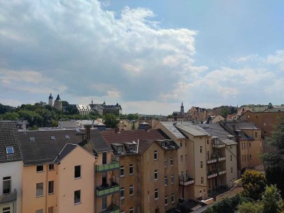 6,5% Rendite, gepflegtes Mehrfamilienhaus in Altenburg mit Schlossblick, voll vermietet