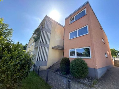 Taunusstein: Moderne, sofort bezugsfähige 2-Zimmer-Wohnung in gepflegter Wohnanlage