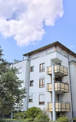 Helle renovierte 2Z-Wohnung in bester Lage in Plochingen