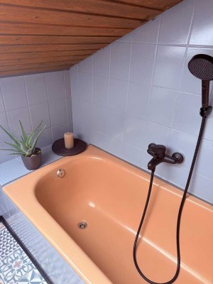 Familienparadies in Beilstein - Frisch renovierte 4,5-Zimmer-DG-Wohnung mit eigenem Garten