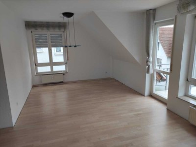 3 Zimmer Maisonette an der U12