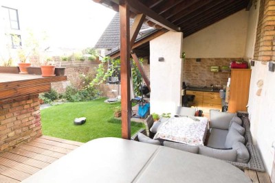 Luxuriös saniertes Bauernhaus mit Sauna, Whirlpool, Gartenküche und Scheune