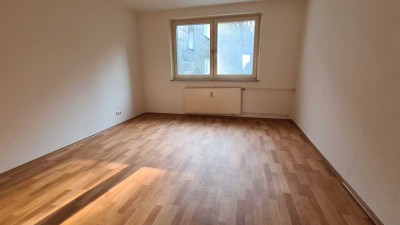 **Schöne 3 Raum-Wohnung mit Balkon und toller Aussicht**
