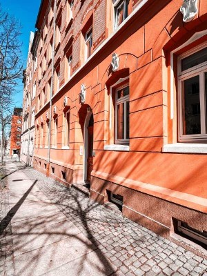 Große 3 Zimmer Wohnung zum Gestalten und Leben