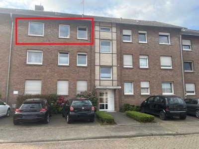 Gepflegte Etagenwohnung mit Balkon im Zentrum