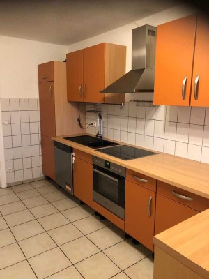 Neuwertige Wohnung mit drei Zimmern und Einbauküche in Linnich