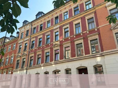 Helle 3-Raum-Dachgeschosswohnung mit Balkon, Tageslichtbad und Aufzug