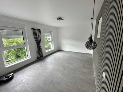 ‼️Erstbezug nach Sanierung: großzügige 5-Zimmer-Maisonette mit Terrasse, Grillplatz & Gartenhütte ‼️