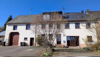 MODERNES BAUERNHAUS, SUPER LAGE, TOLLE AUFTEILUNG