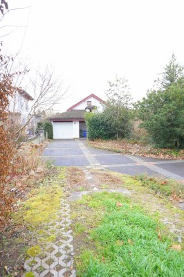 ein BESONDERES Haus in Groß-Zimmern. versetzte Wohnebenen.