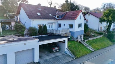 ���/Zweifamilienhaus / Feldrandlage/renoviert/Neue Elektrik/Doppelgarage