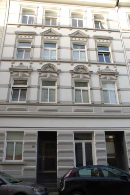 Nordstadt - Altbau und Dachgeschoss Liebhaber aufgepasst!