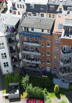 Stilvolles Dachgeschoss-Highlight: neu für Sie renoviert