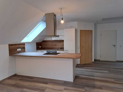3-Zi-Whg, 65m², Balkon, EBK, BJ.2023, Stellplatz, Essenbach