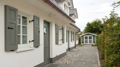 3 Luxus-Reihenhäuser mit hohen Mieteinnahmen in beliebter Lage von Zingst - Auch einzeln erwerbbar!