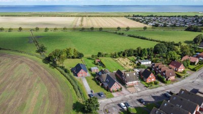 Großzügiges Zweifamilienhaus in unmittelbarer Nähe zur Nordsee