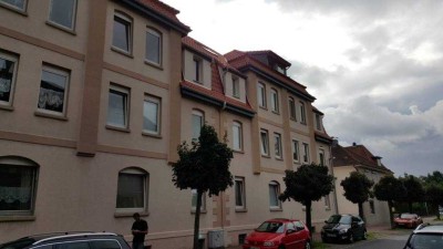 Charmante, helle Dachgeschoss Wohnung von 1995 - Privatverkauf