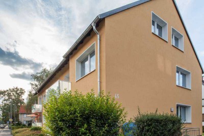 4 Zimmer Wohnung mit Balkon in der beliebten Südstadt!
