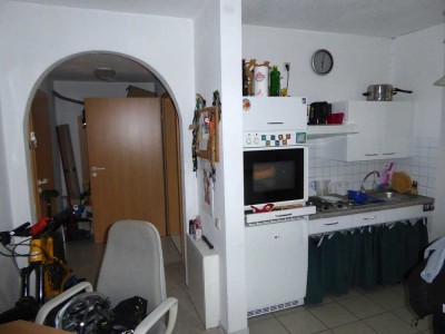 Charmantes 1-Zimmer-Apartment mit Balkon in gepflegtem Mehrfamilienhaus