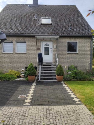 Attraktives 8-Zimmer-Haus in 56355, Lautert