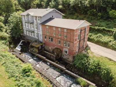 Kernsanierte Wohnung in der historischen Gremsmühle an der Schwentine