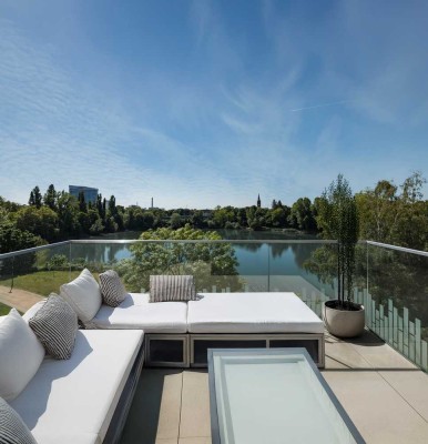 Weihnachtsaktion: 6,5% Grunderwerbsteuer geschenkt!* Neubauwohnung mit 2 Bädern, Balkon & Seeblick