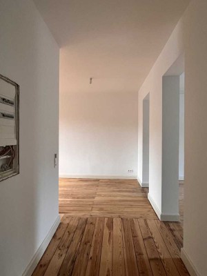 2 ZKB - Historischer Charme - Erstbezug im Altbau nach liebevoller Kernsanierung
