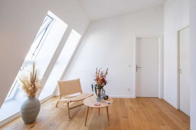 Penthouse - Brand New in Prime Berlin Mitte Location, 2500€ all inkl, one year contract