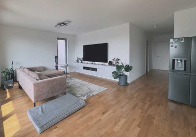 Stilvolle 4-Zimmer-Wohnung mit luxuriöser Innenausstattung mit Balkon und Einbauküche in Meerbusch