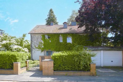 Kassel-Westen Kirchditmold/Rothenditmold 2-Familienhaus mit wunderschönem Garten