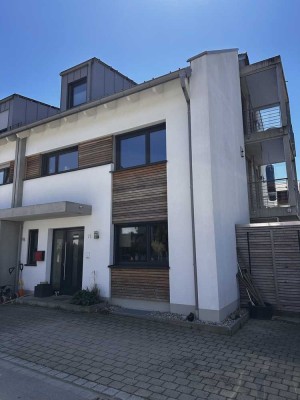 DHH in Pöring/Zorneding mit PV-Anlage in idealer Lage