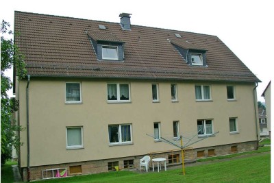 Schöne 2-Zimmer Erdgeschosswohnung mit neuen Bodenbelägen zu vermieten